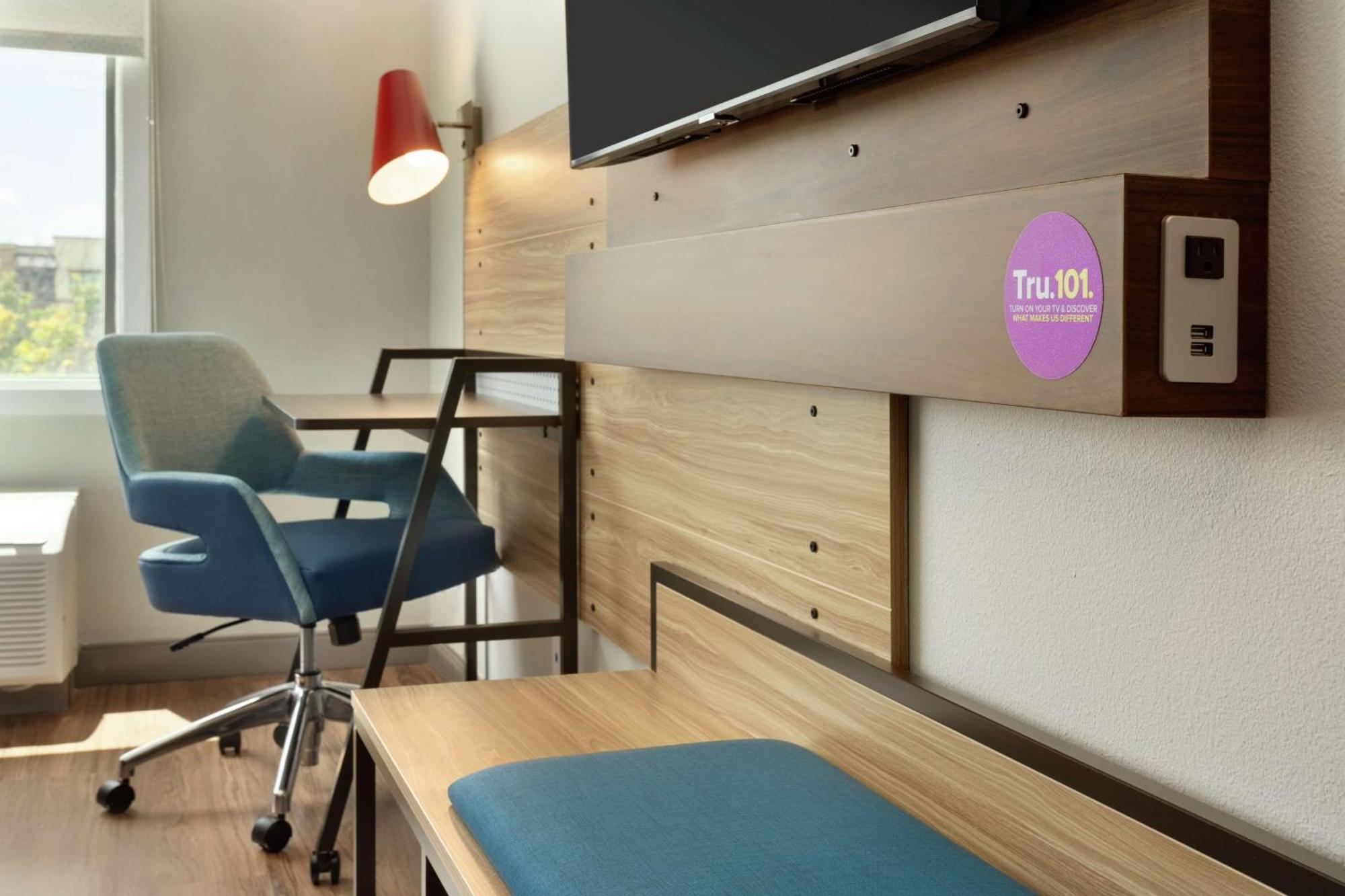Hotel Tru By Hilton Dallas, Tx 3*