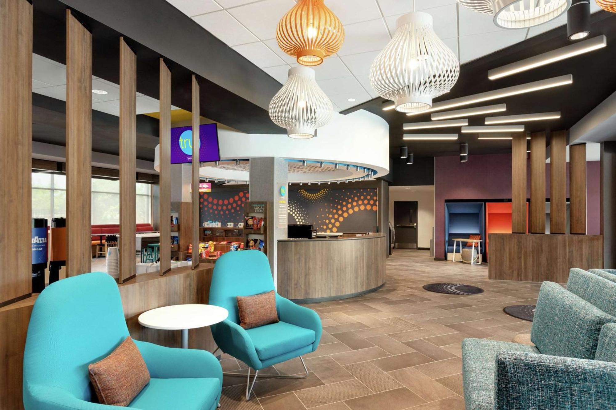 Tru By Hilton Dallas, Tx Hotel 3*